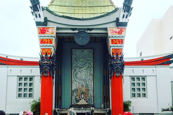 2.5 Hour Private Sightseeing Tour of Hollywood and Beverly Hills - Beverly Hills Hotel, Handprints, and the Dolby Theatre Pass