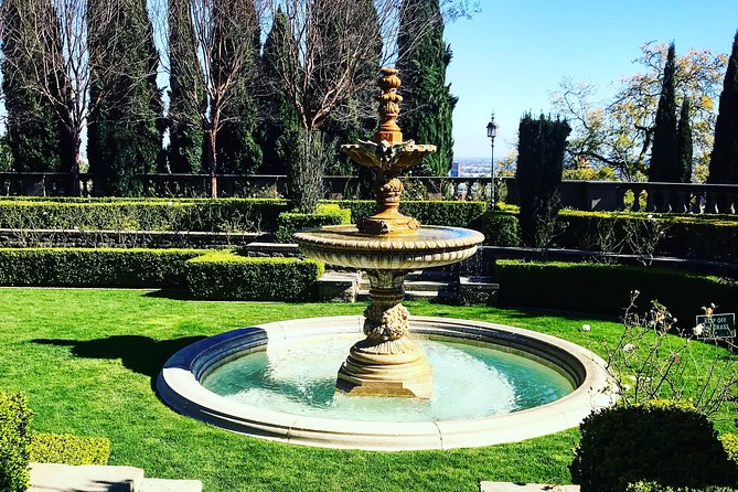 2 Hour Private Tour - Hollywood and Beverly Hills Celebrity Homes - Stop 4: Hollywood Hills, plus Holmby Hills and Bel Air