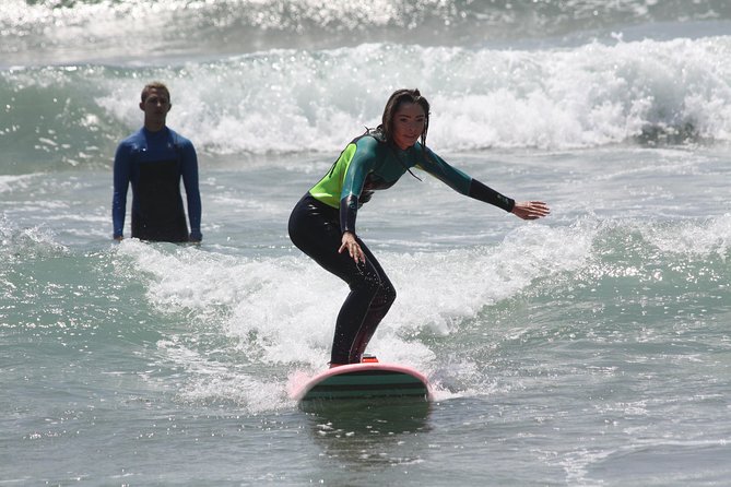 2-Hour Surf Lesson in Santa Monica - Small-group coaching: why a max of 15 matters