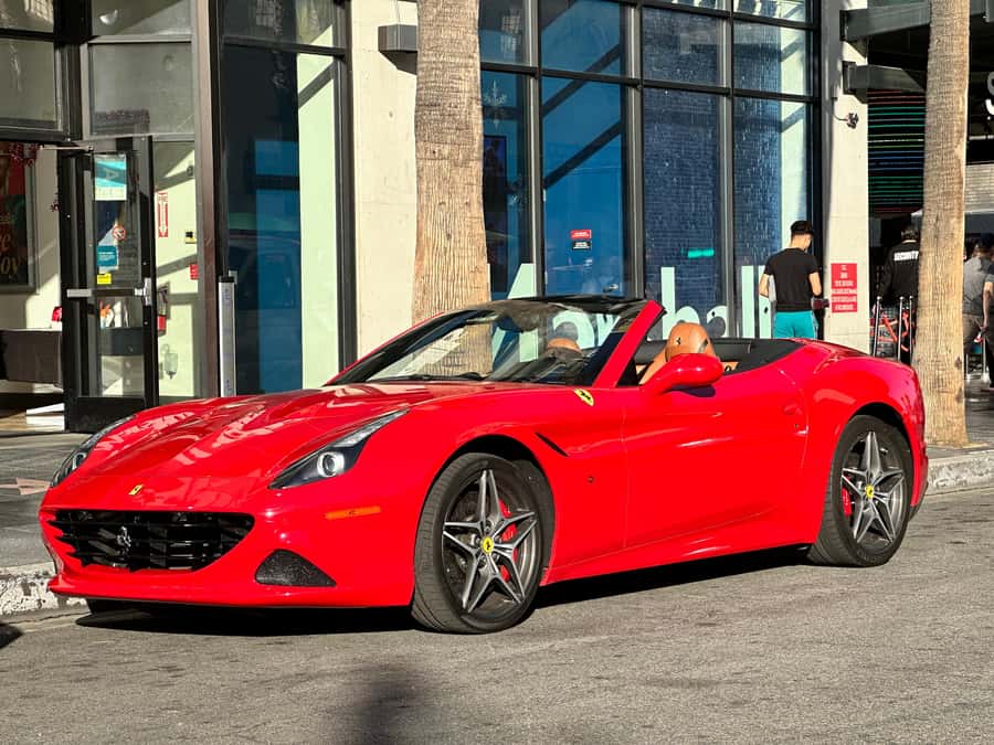 20 Min Ferrari tour in Hollywood (Drive or Be driven) - Drive It or Be Driven: choose your comfort level