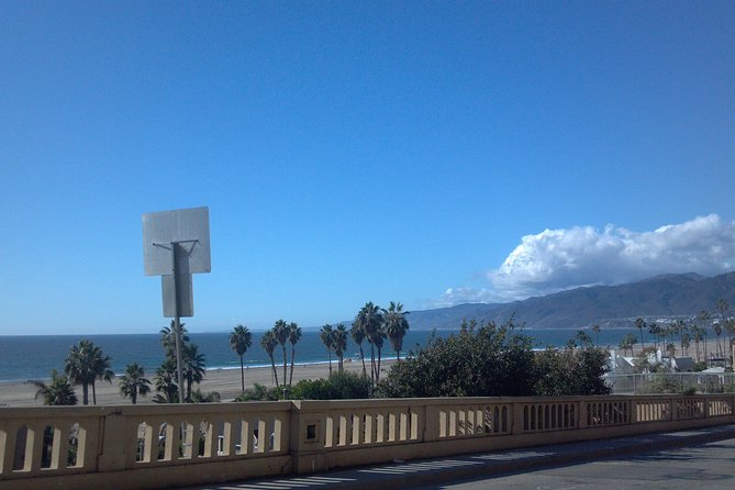 3.5 Hour Coastal Tour of Santa Monica, Venice Beach and Malibu - The Santa Monica to Malibu route works because LA driving is the hard part