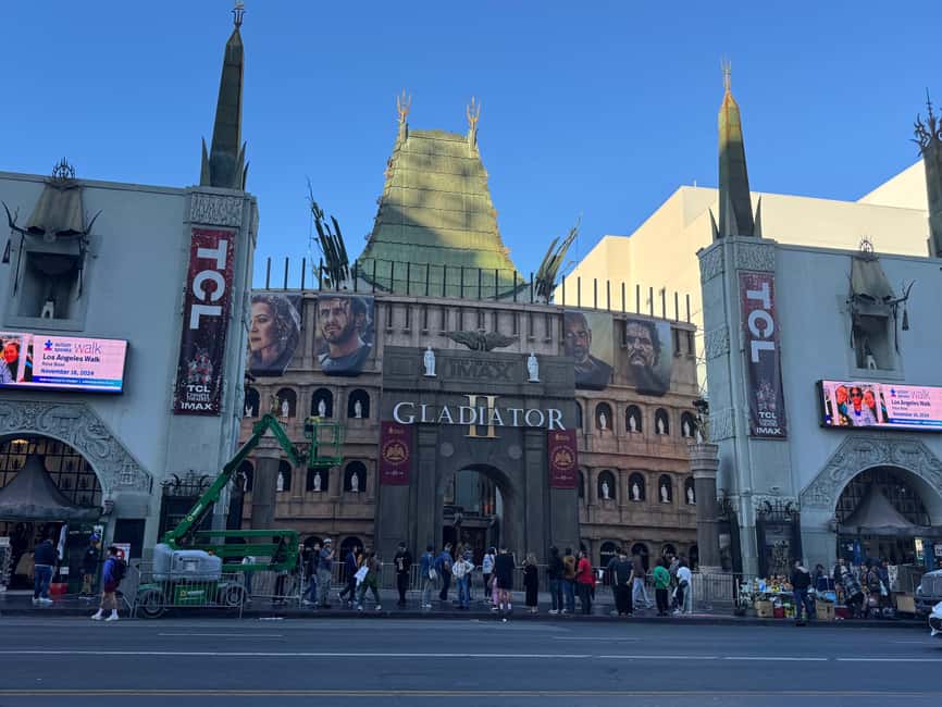 3.5-hour private tour of Hollywood and Beverly Hills in an SUV - Pickup from Venice and beyond, plus the “spotting the car” detail