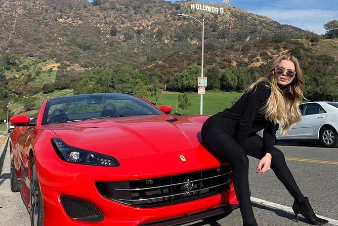 30-Minute Luxury Driving Tour: Explore Hollywood in a Ferrari - Mulholland Drive for Hollywood Sign Photos: The Stop That Changes Everything