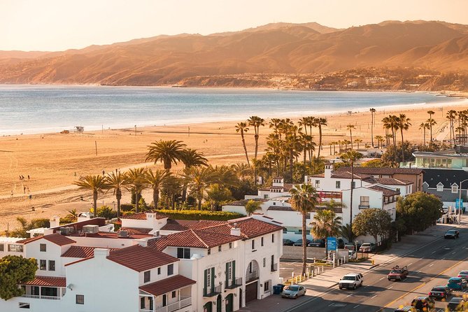 4-Hour private limo Tour of Los Angeles by a TV personality with Free Drinks - Customizing your tour: how you get more than a fixed checklist