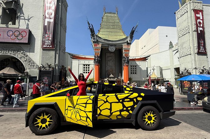 50-Minute Driving Tour: Explore Hollywood in a Cybertruck - Hollywood Wax Museum Area: A Short Stop With Context