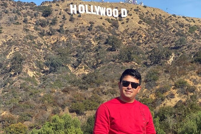 50-Minute Driving Tour: Explore Hollywood Sign in a Ferrari - Passing the Chinese Theatre and Dolby Theatre Without the Parking Hassle