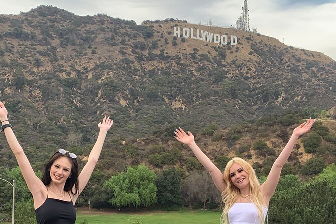 50-Minute Driving Tour: Explore Hollywood Sign in a Ferrari - Mulholland Drive Scenic Stop: Viewpoints in Minutes