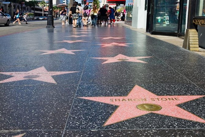 6-HourTour of Los Angeles, Hollywood, Beverly and other cities!! - Guide Style Makes the Difference (Mikey Hollywood and Mike Stand Out)