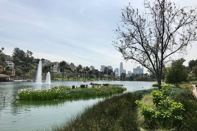 A La La Tour - Fully Customized Private Tour of Los Angeles - Mulholland Drive: scenic overlooks and picture stops in the hills