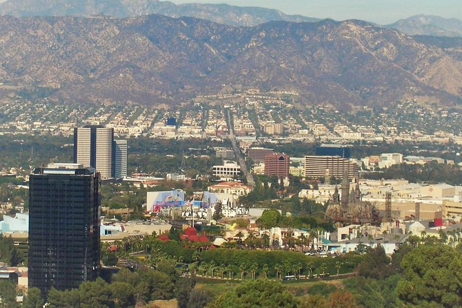 All Day Tour 5.3 Hour - Santa Monica Pier and 3rd Street Promenade at beach-time