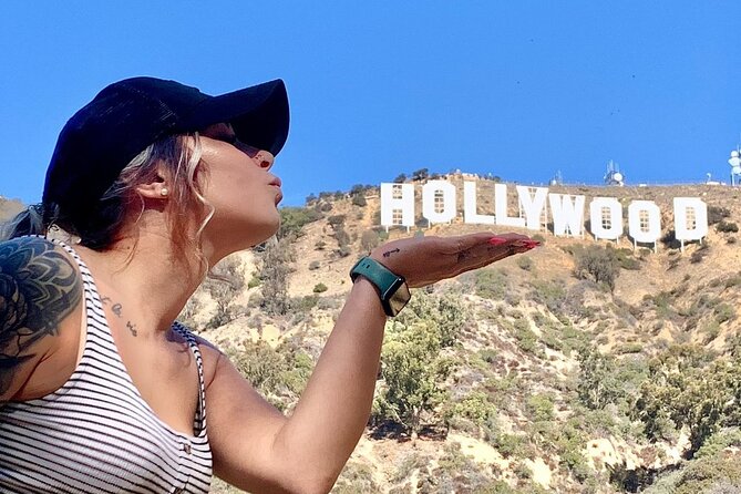 Authentic 3-Hour Hollywood to Beverly Hills Tour - Meeting at 6808 Hollywood Blvd and settling into the ride