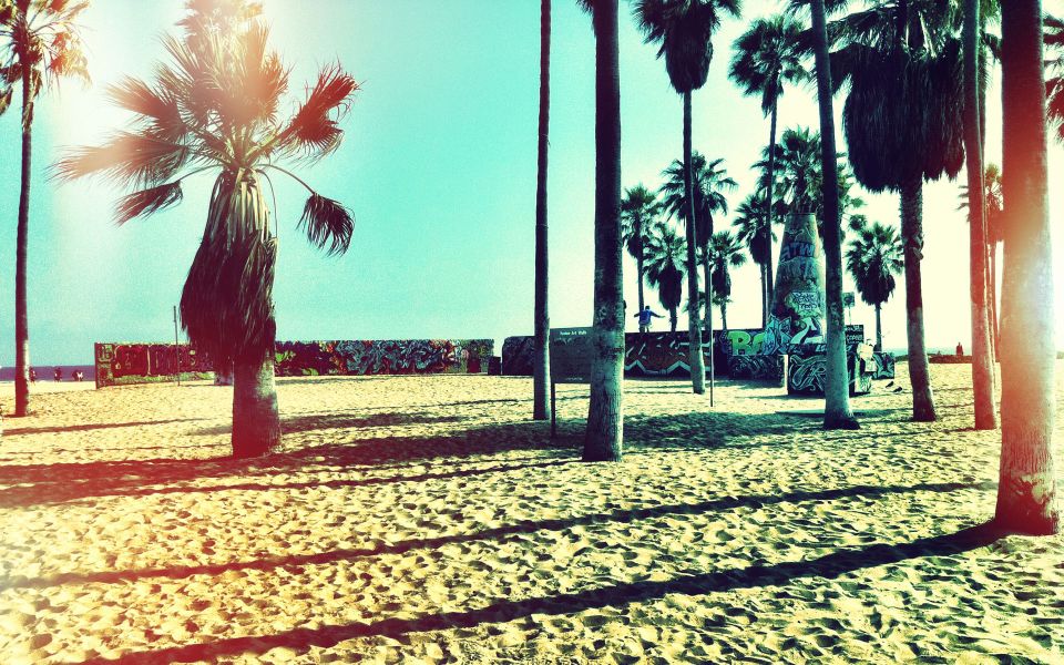 Best of Los Angeles Day Tour with German-Speaking Guide - Where the route can flex: Century City or Santa Monica Place