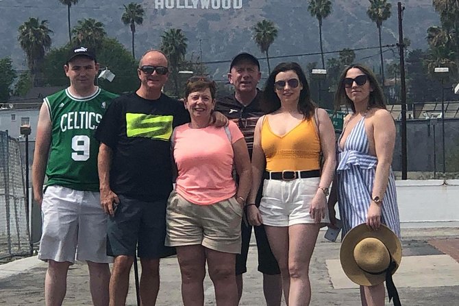 City Tour of Los Angeles, Hollywood and Beverly Hills - Beverly Hills cruising and Rodeo Drive without getting stuck in traffic