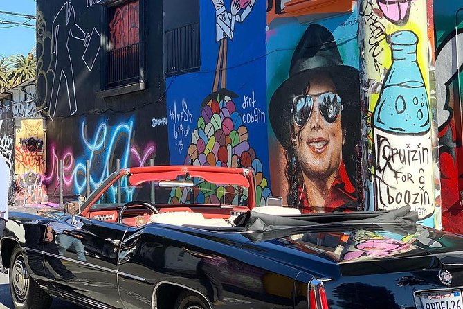 Classic Convertible Car Tour of Los Angeles - Hollywood Sign, Dolby Theatre, and the Walk of Fame in one tight loop