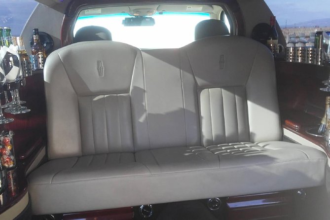 Deluxe Los Angeles 5-Hour Limo Tour with Drinks Included - Timing Matters: Daylight Wins for Seeing the Sights