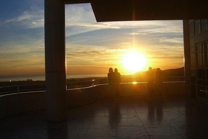 Demystifying Art at The Getty - One-Hour - Arriving smart: meeting the guide at the tram level