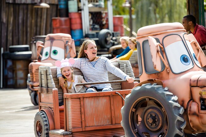 Disneyland Resort Anaheim Tickets in California - Is Lightning Lane Multi Pass worth it?