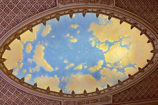 Downtown Los Angeles History and Architecture Walking Tour - Broadway Movie Palaces: The Historic Theater District in Plain Sight