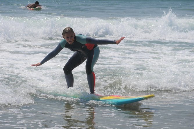 Family Surf Lesson - The “up to 10” group setup: why this matters for beginners