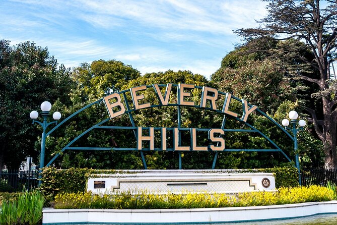 Golden Route Lowrider Tour - Stop 5: Venice Canals Walkway photos and landmark stories in 20 minutes