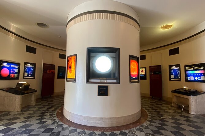 Griffith Observatory Insider Tour - The Hollywood Sign and Einstein Photo Op: The LA Part You’ll Remember