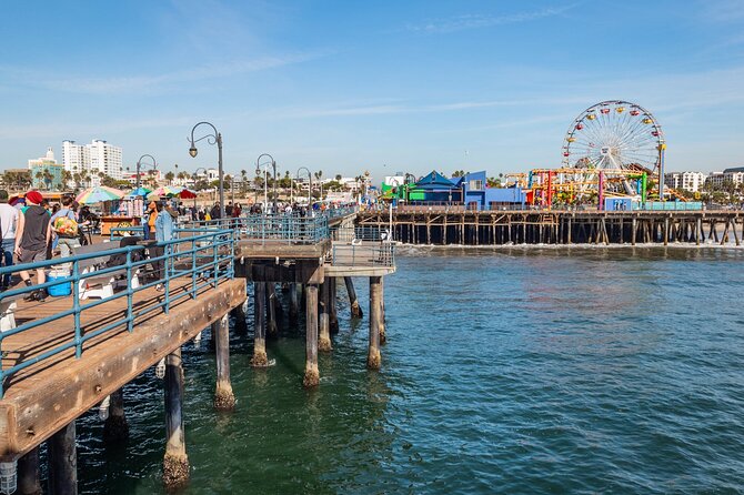 Half Day LA Tour: Hollywood, Beverly Hills & Santa Monica - Hollywood Boulevard and the Murals: The Quick-Impact Intro