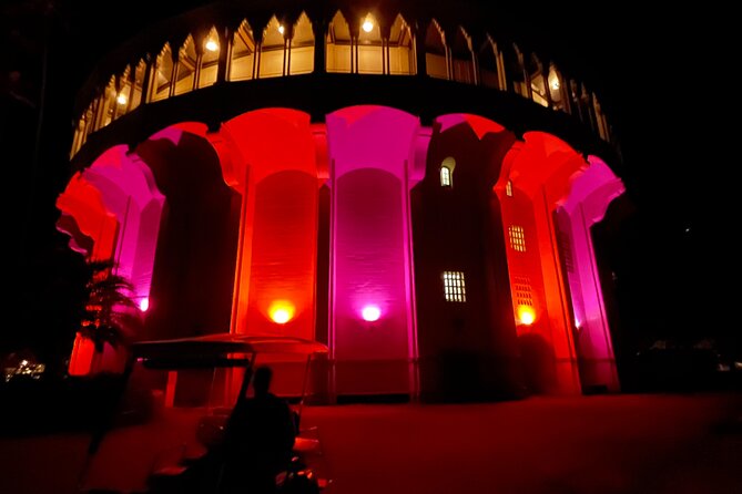 Haunted Catalina Walking Ghost Tour - Audio headsets: the secret to hearing every detail