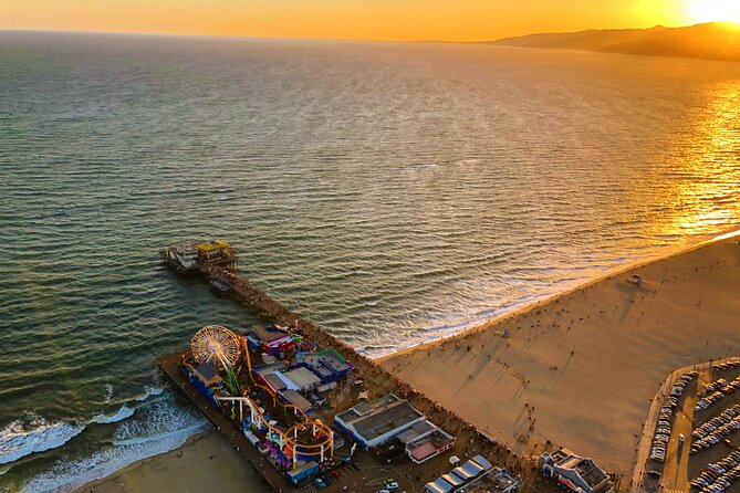 Hollywood and Beaches 50-Minute Helicopter Tour - Walk of Fame to Beverly Hills: Glamour, Brands, and Scale