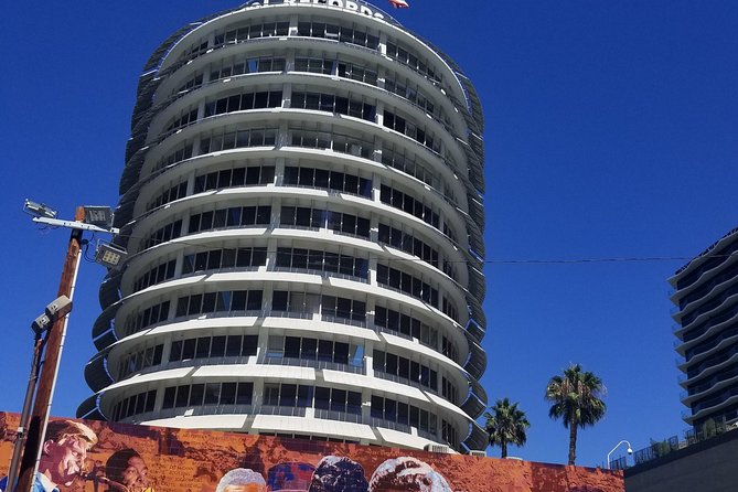 Hollywood and Beverly Hills Half-Day Tour with Exclusive Stops - Beverly Hills Views: Celebrity-Mansion Expectations vs. Reality
