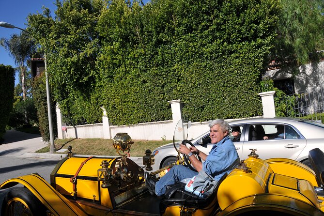 Hollywood & Beverly Hills: Celebrity Homes & Lifestyle Tour - The route makes sense: Hollywood landmarks first