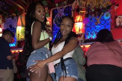 Hollywood Club Crawl in Los Angeles - The Hollywood club circuit: free entry, select deals, and photos