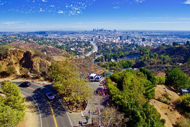 Hollywood Open Air Bus Tour: Celebrity Homes and Beverly Hills - Hollywood Sign and Hill Views From the Mulholland Drive Side