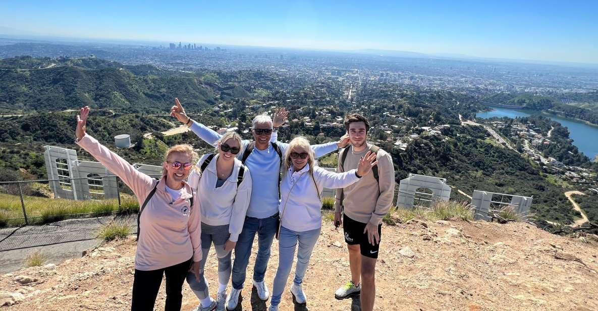 Hollywood Sign : Hiking to the Sign with a French tour guide - Where you start: the Smokey the Bear spot and what it sets up