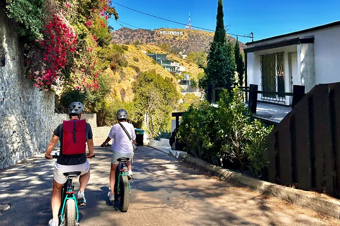 Hollywood Sign: Scott E-Bike Tours Los Angeles Private Tour - Lake Hollywood Park and the Hollywood Reservoir: A Breather From the Streets