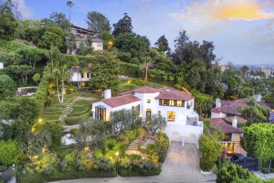 Hollywood Walking & Hiking Sunset Tour with LA Skyline Views - Value check: why $25 can make sense for what you get
