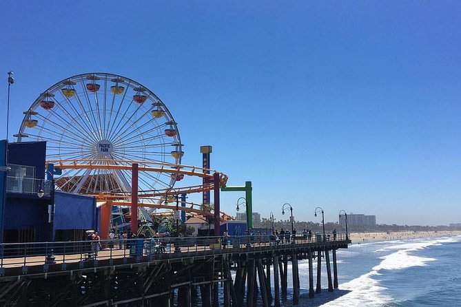 L.A. Highlights Private Full Day Tour of Los Angeles - The Grove: a short browse of shopping, dining, and LA celebrity vibes
