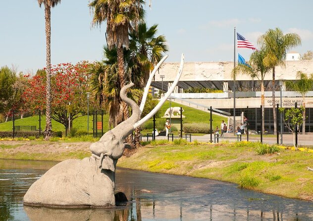 La Brea Tar Pits and Museum Admission Ticket with Excavator Tour - Key things to know before you go