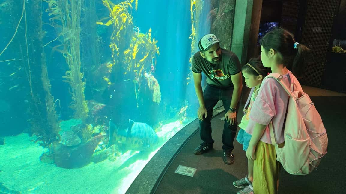 LA: Expo Park Space & Dinosaurs Tour with Cal Science Center - Key highlights you’ll actually feel