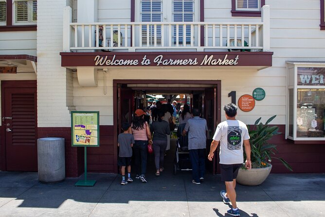 LA Half Day City Tour and 2-Hour Celebrity Homes Tour Combo - Hollywood Walk of Fame: the smart starting line in a busy city