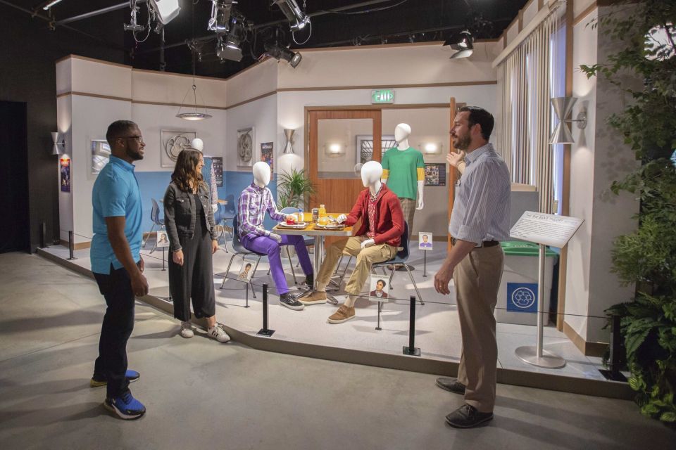LA: Warner Bros. Studio Tour Hollywood & Bus Tour Package - Comfort and rules that affect real-world plans