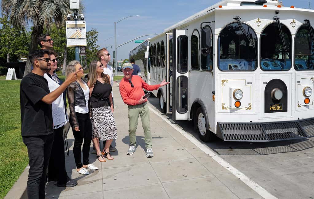 Los Angeles: #1 Trolley Bus Hollywood Sightseeing Tour - Price and value: what $52 buys you (and what it doesn’t)