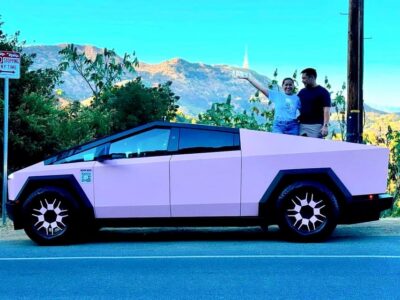 Los Angeles: 30-Minute Hollywood Sign Tesla Cyber Truck Tour - Where you meet and how the tour flows through Hollywood