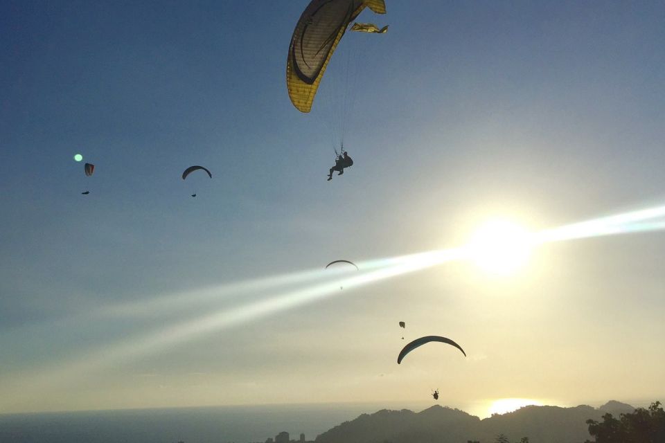 Los Angeles: 30-Minute Tandem Paragliding Experience - Gear and safety: what’s included, and what you should confirm