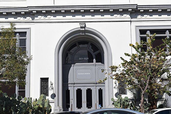 Los Angeles Arts District Walking Tour - Murals and Street Art: The Stops That Make the Walk Pop