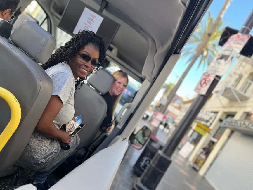 Los Angeles: Celebrity Homes and Movie Scenes Bus Tour - Meeting at 6808 Hollywood Blvd: Finding the Start Without Stress