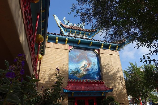 Los Angeles Chinatown and Little Tokyo Walking Tour - A Chinatown and Little Tokyo walk that explains what you’re seeing