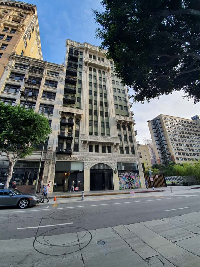 Los Angeles: Downtown History & Architecture Walking Tour - Last Bookstore: where the story turns more personal