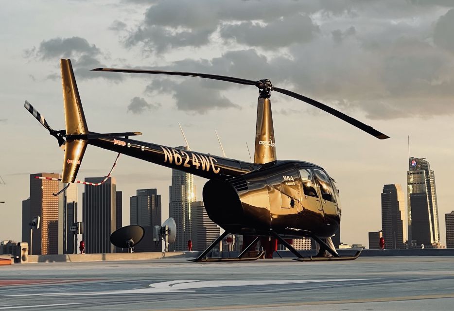 Los Angeles: Downtown Landing Helicopter Tour - Who this tour suits best
