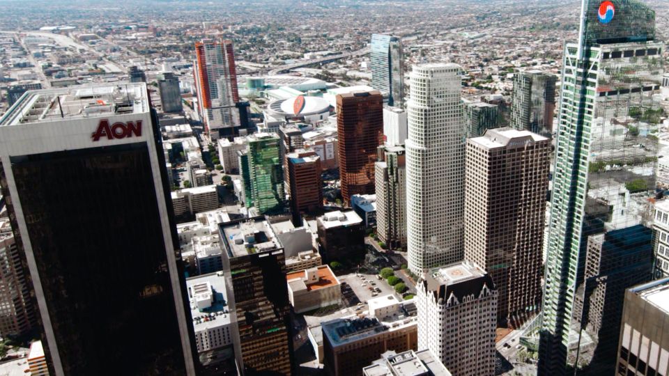 Los Angeles: Downtown Landing Helicopter Tour - Hollywood landmarks after the rooftop pause