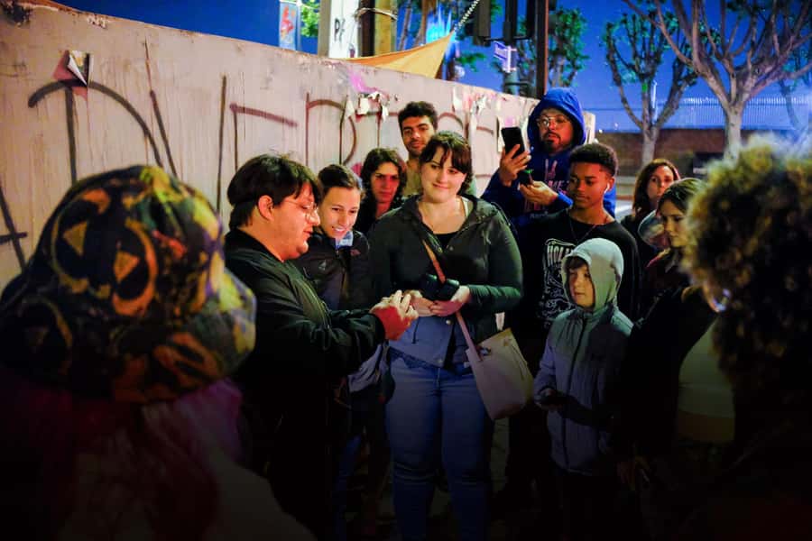 Los Angeles: Ghost Hunt Tour with a Paranormal Investigator - Using the EMF Meter and Attempting Communication